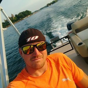 Meet your Posher, Jason